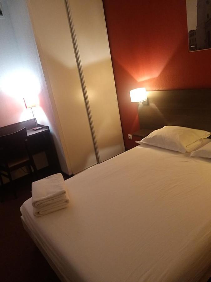 Studio Privatif Dans Hotel Residence Nimes Gare Zewnętrze zdjęcie