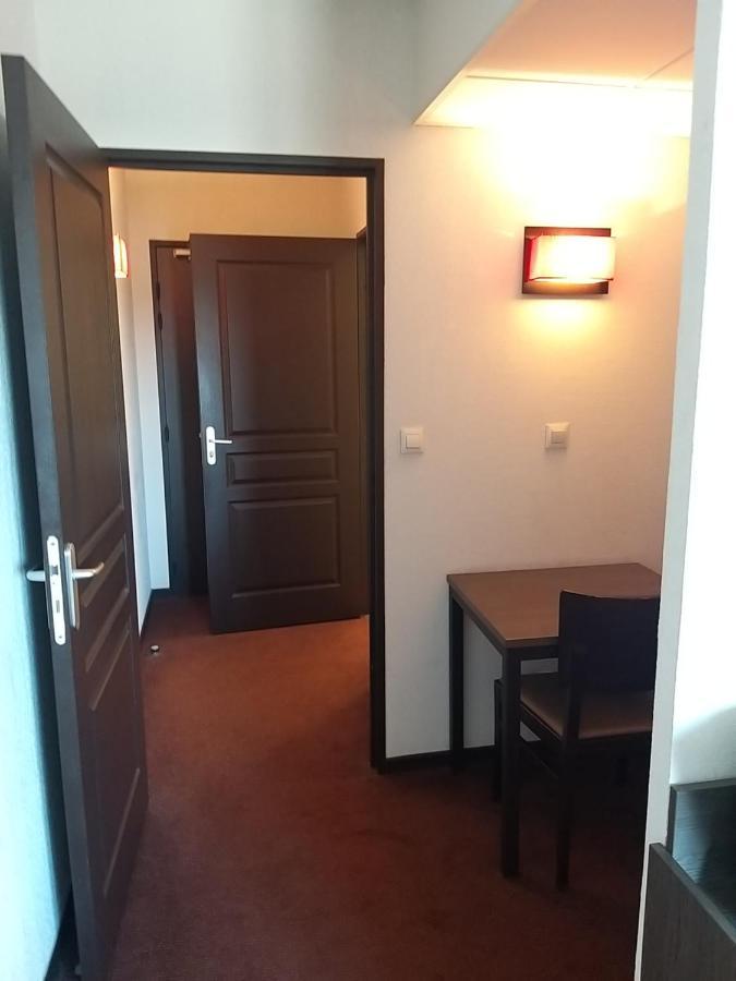 Studio Privatif Dans Hotel Residence Nimes Gare Zewnętrze zdjęcie